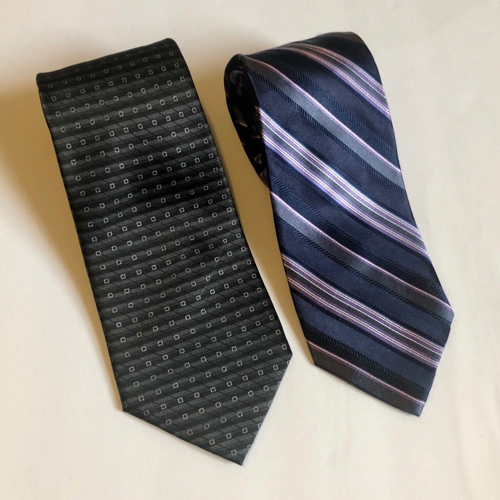 Bundle of two men’s tie
